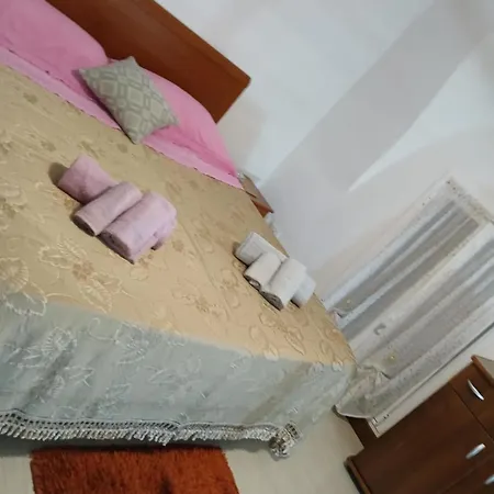 La Casa Di Dea Apartmán *